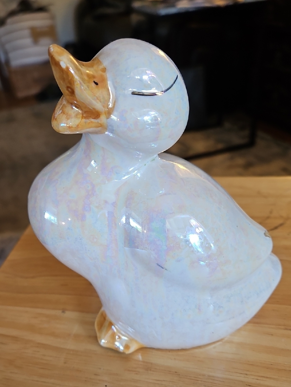 Vintage Artmark White Duck Goose Figurine Opalescent Finish